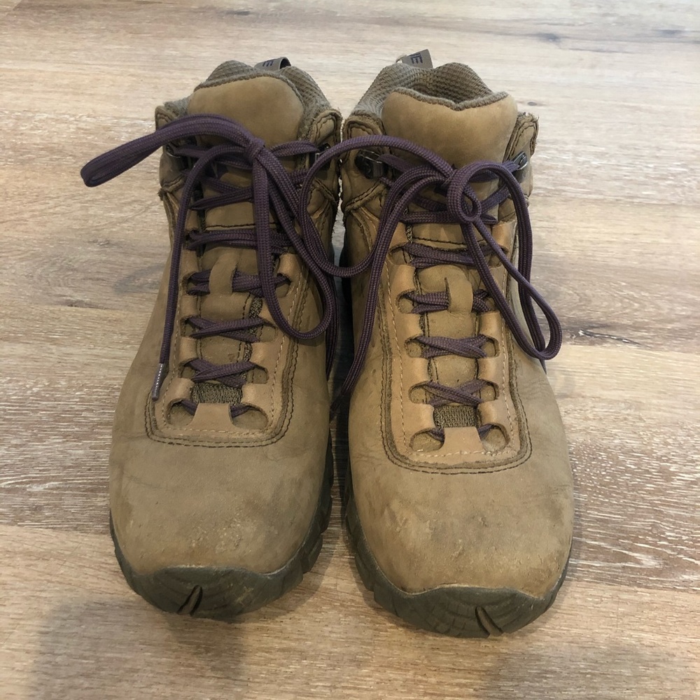 Vasque Hiking Boots Size 8.5